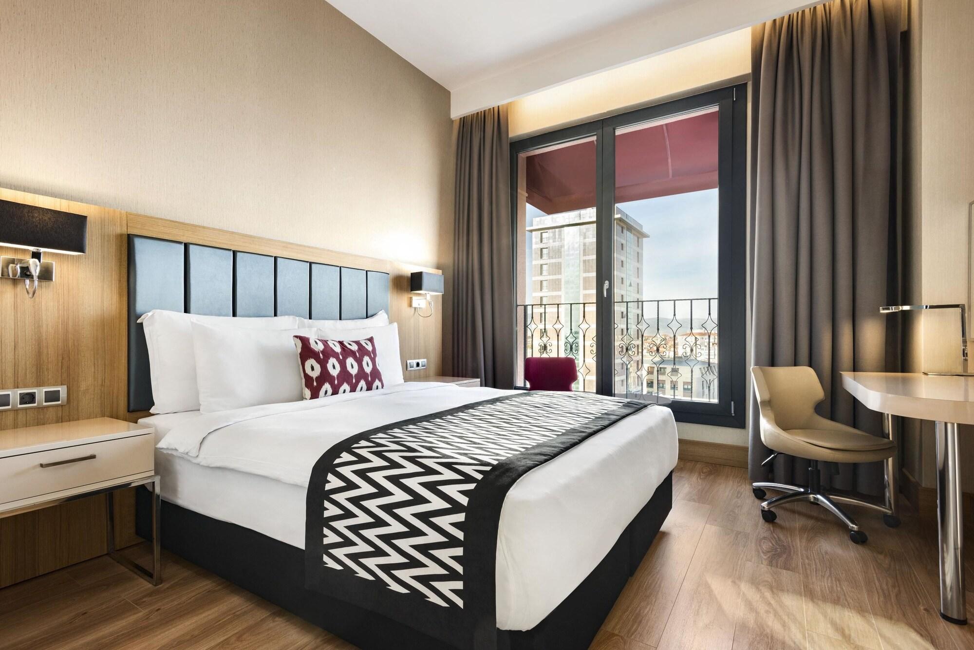 Ramada Encore Eskişehir Esterno foto